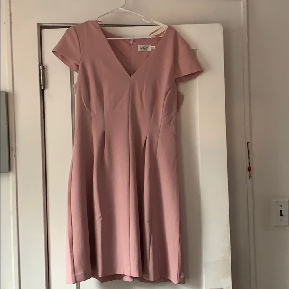 Women dress from  nordstrom rack never worn